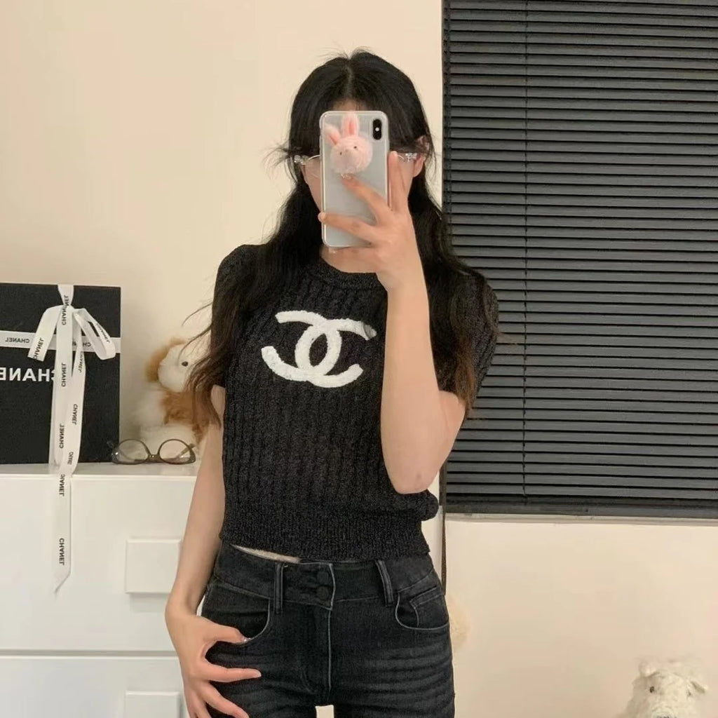 New Embroidered Crewneck Sweater Women's Short-sleeved 1024032511