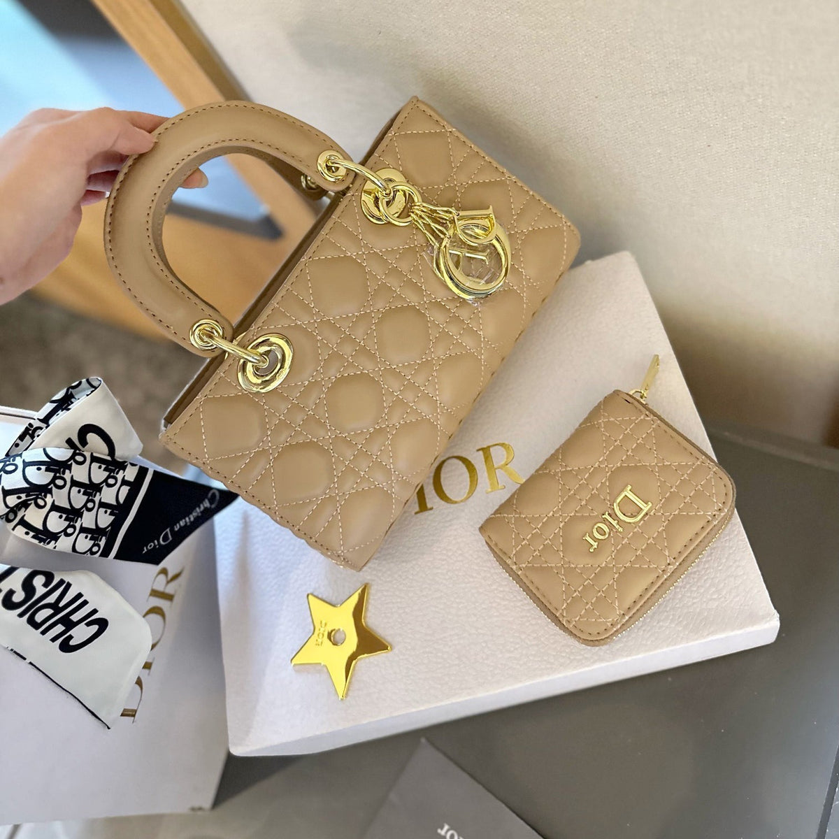 DIO Classic Tote Bag XC24100804