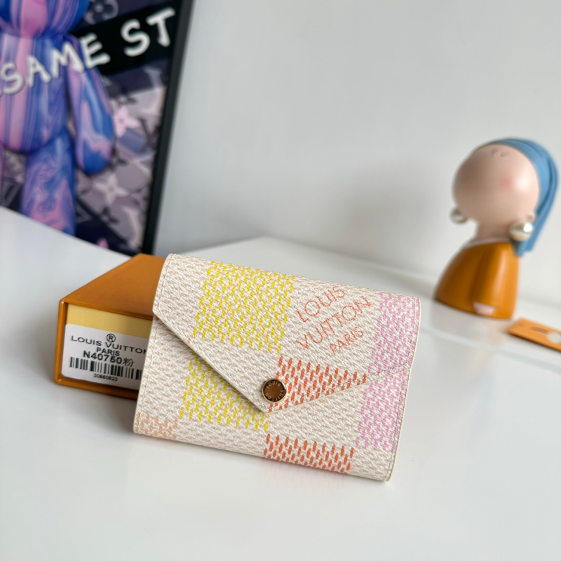 New Fashion Color Checkered Women's Short Wallet SS1326101928