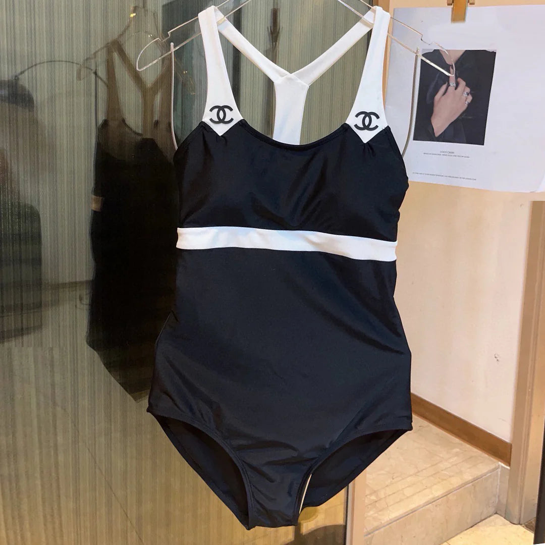 New Fashion Classic Versatile One-Piece Swimsuit 1024042308