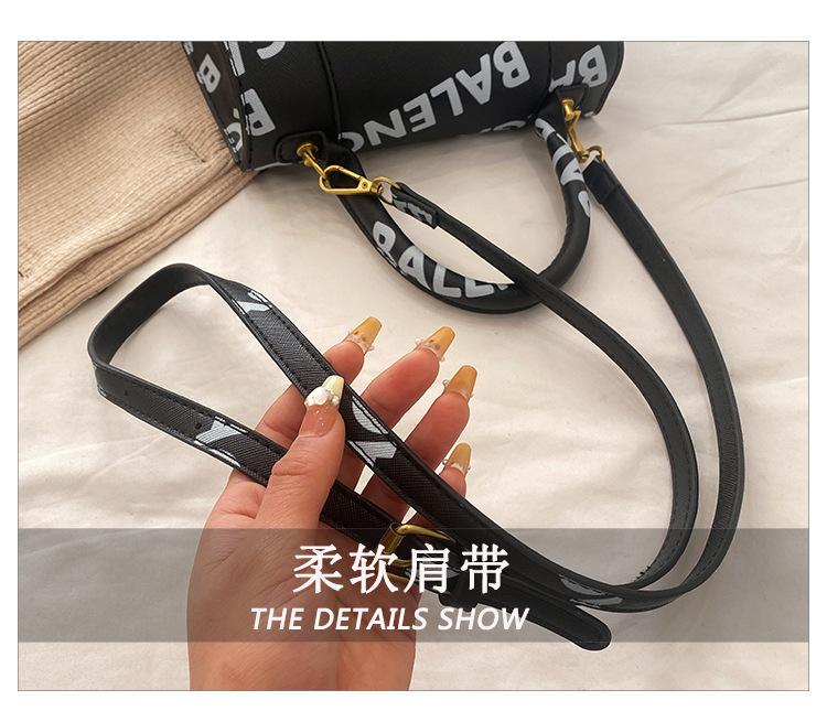 High-grade Texture Letter Hourglass Bag Single-shoulder Portable Crossbody Fashion Bag 1024041102