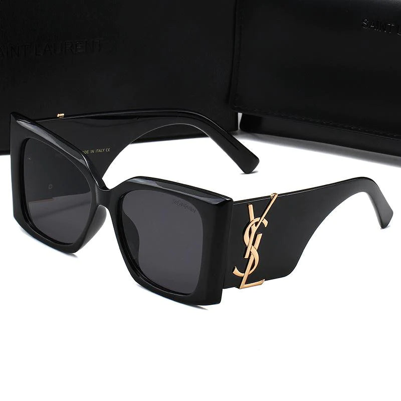 Fashionable And Versatile Square Frame Sunglasses 1024011907