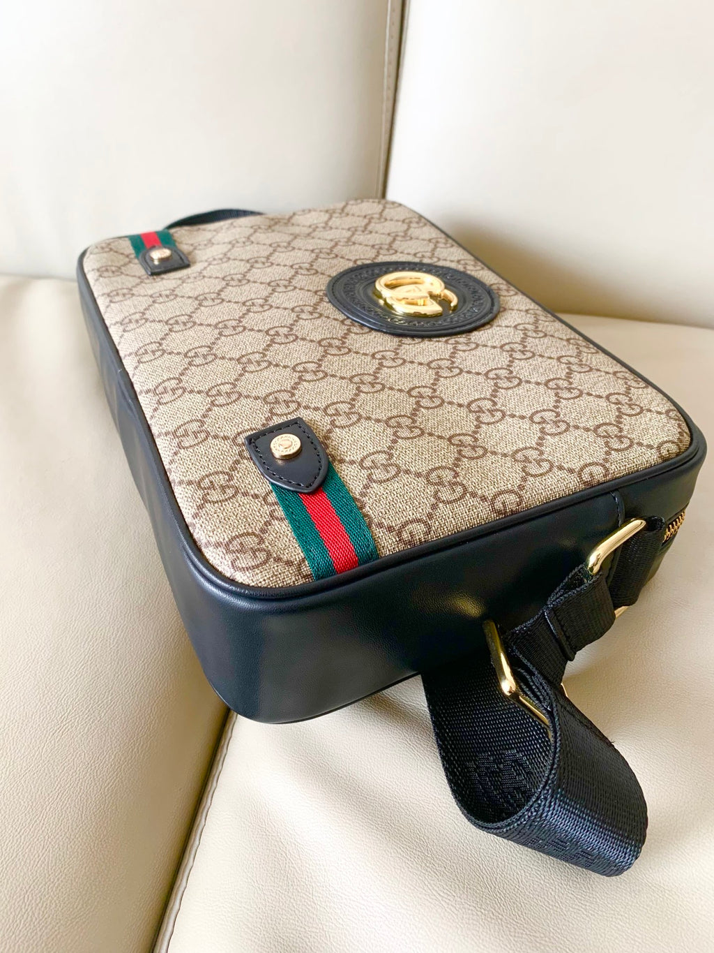 G fashion single-shoulder crossbody bag 0725061809