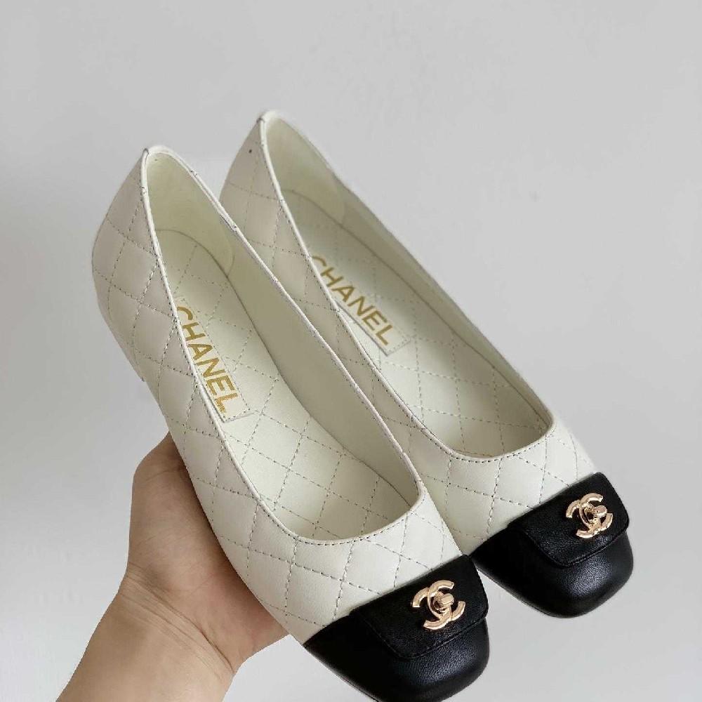 Fashion retro flat bottomed women's shoes 1023120511