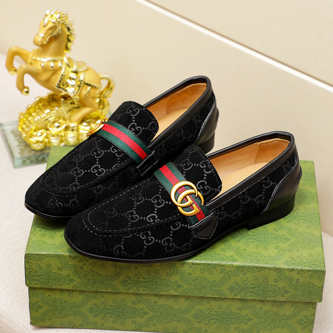 Classic design black suede g&stripes pattern formal dress slip on shoes