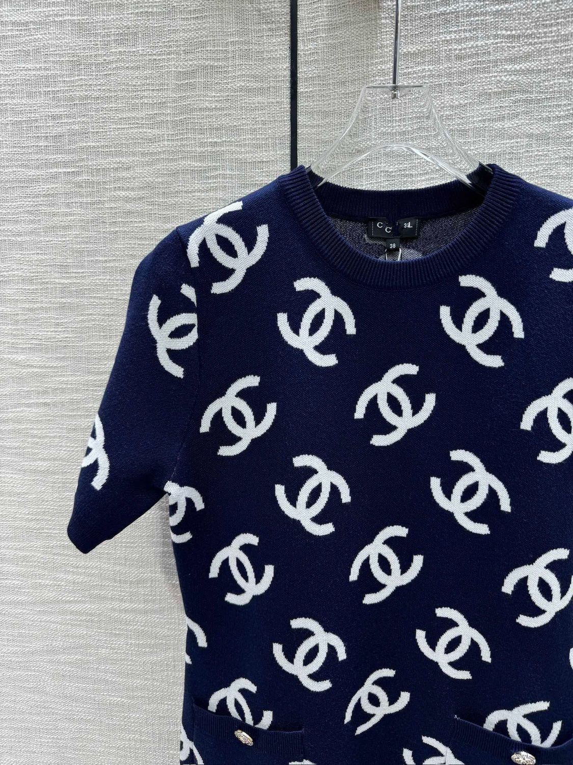 Fashion New Slim-fit Slim-fit Knitted Short-sleeved Dress 1024041621