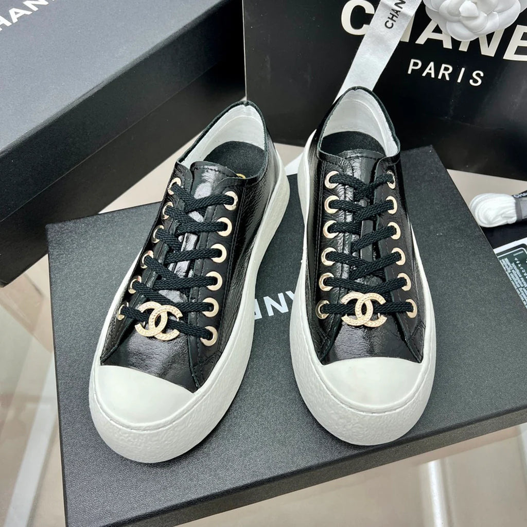 New fashion classic versatile sports sneakers 1024040318