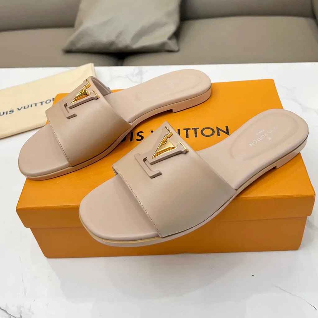 Fashion new wild ladies sand slippers 1024041101
