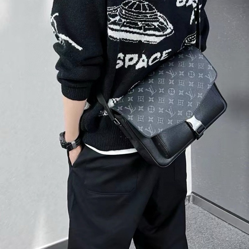 New Fashion Men's Crossbody Bag CWT1326092307