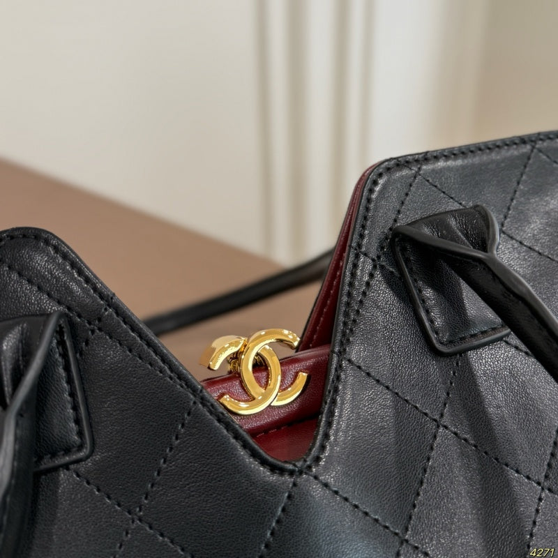 New Fashion Women's CC Handbag CWT1326092301