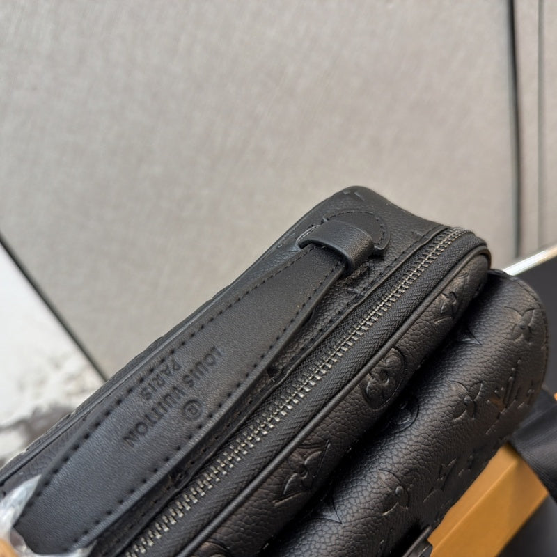 New Fashion Men's Crossbody Bag CWT1326092308