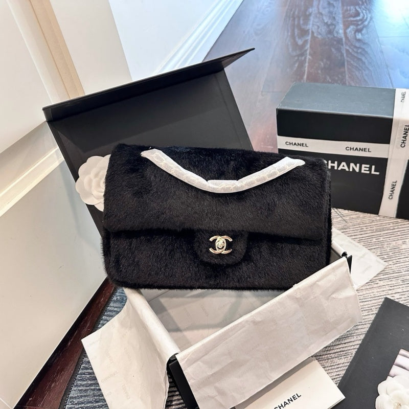 New Fashion Women's CC Shoulder Bag CWT1326092310