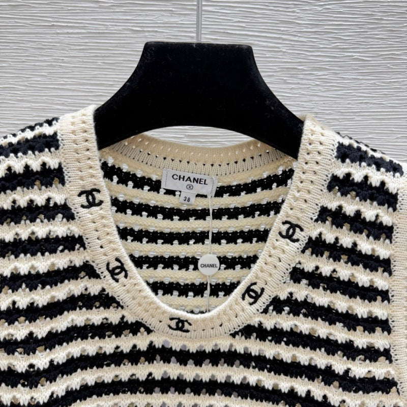 New Fashion Women's CC Striped Knit Crop Tank Top CQQ1326092414