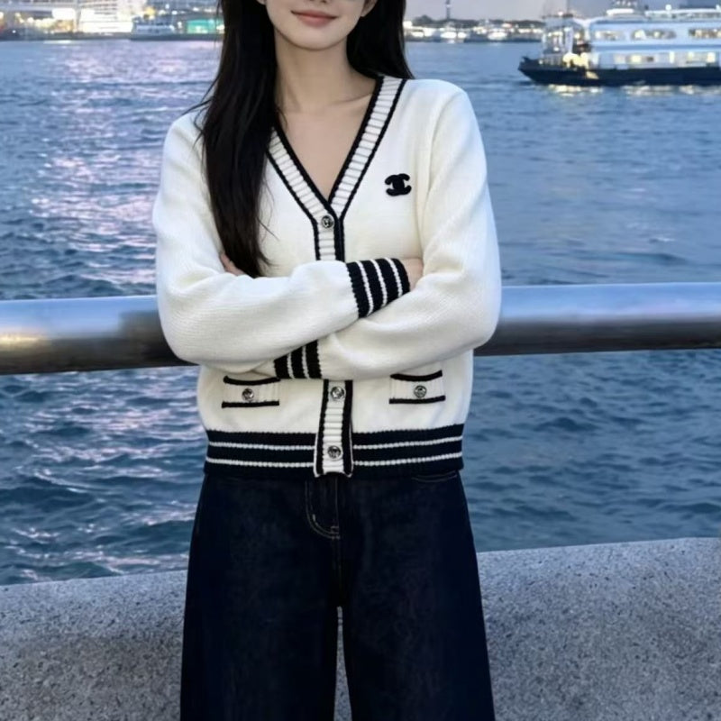 New Fashion Women's CC Contrast Striped Knit Cardigan DM13260928335