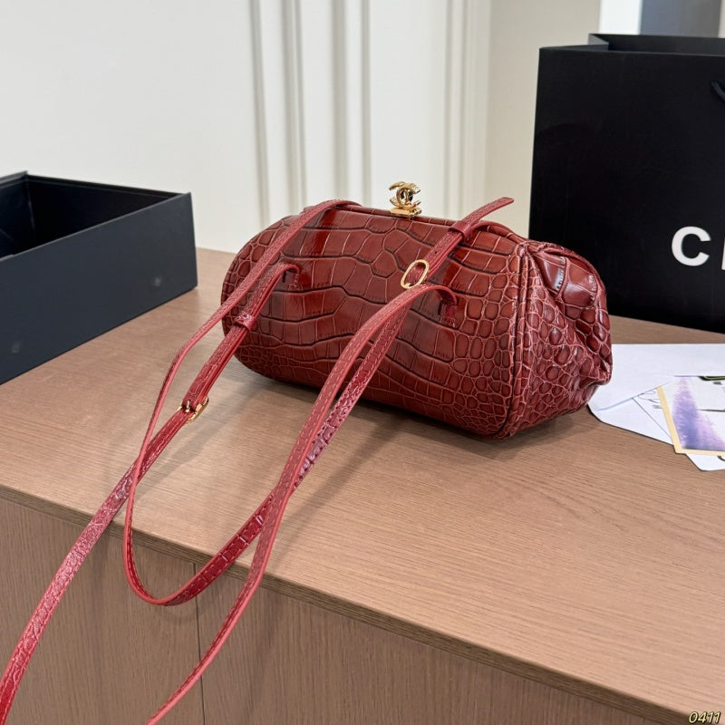 New Fashion Women CC Bowling Handbag CWT1326092918