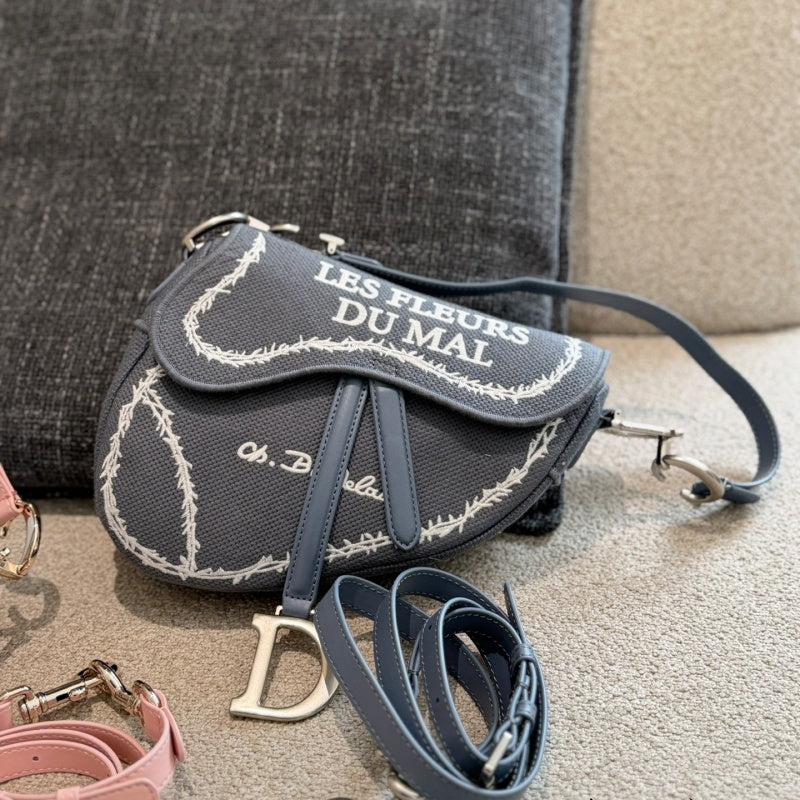 New Fashion Women's Lace Embroidery Saddle Bag XC1326093001