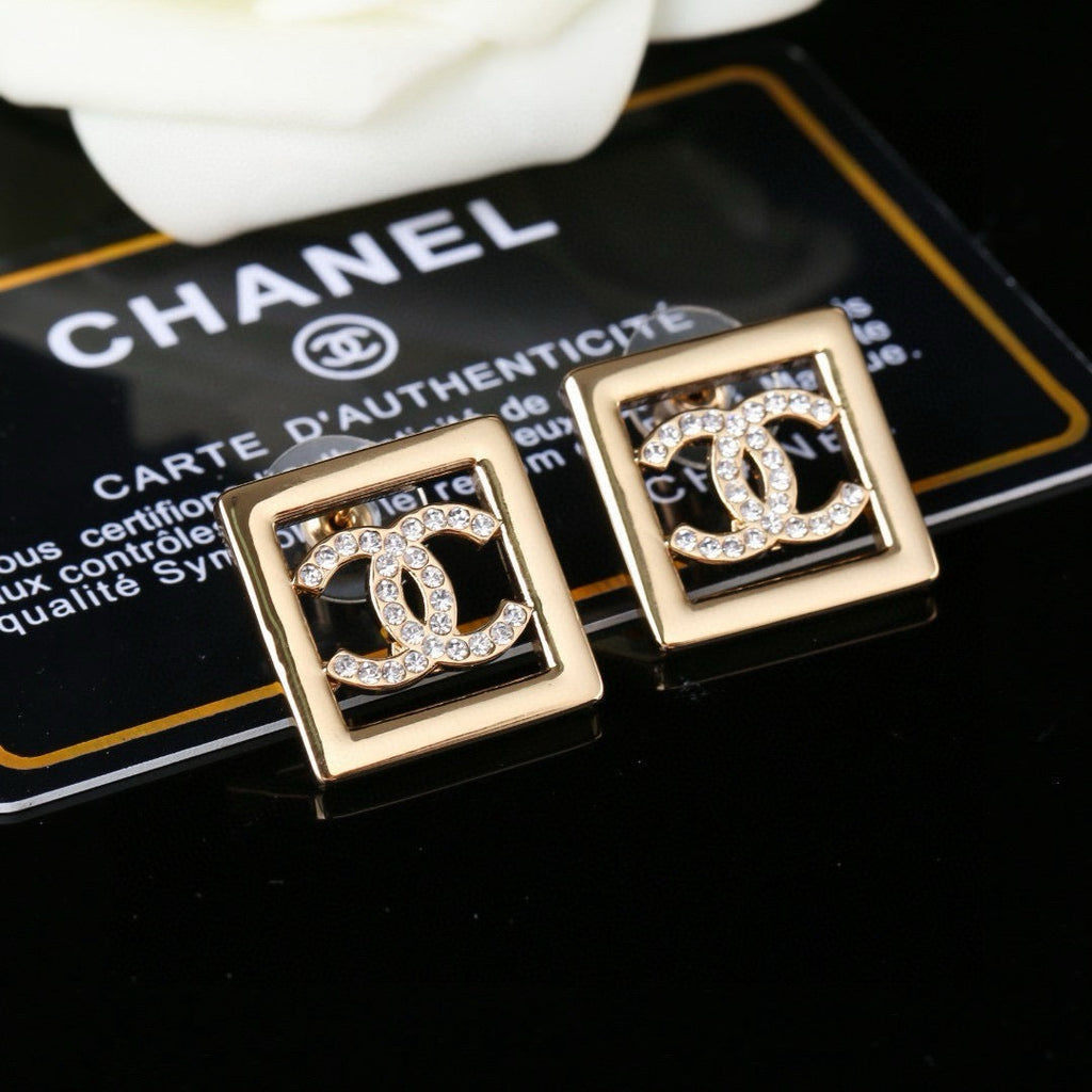 New Fashion Double C Rhinestone Square Stud Earrings ZS1326100903