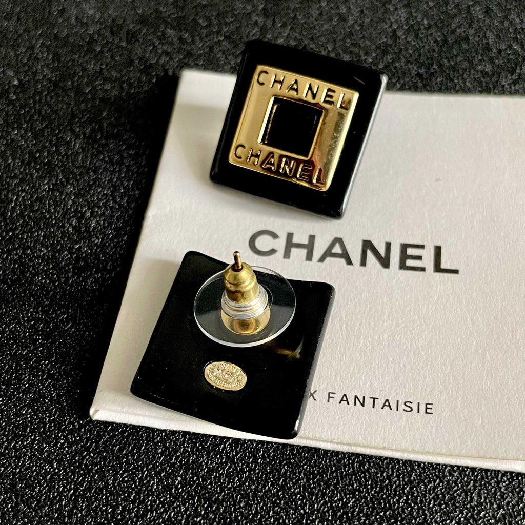 New Fashion Women's Vintage Stud Earrings ZS1326101005