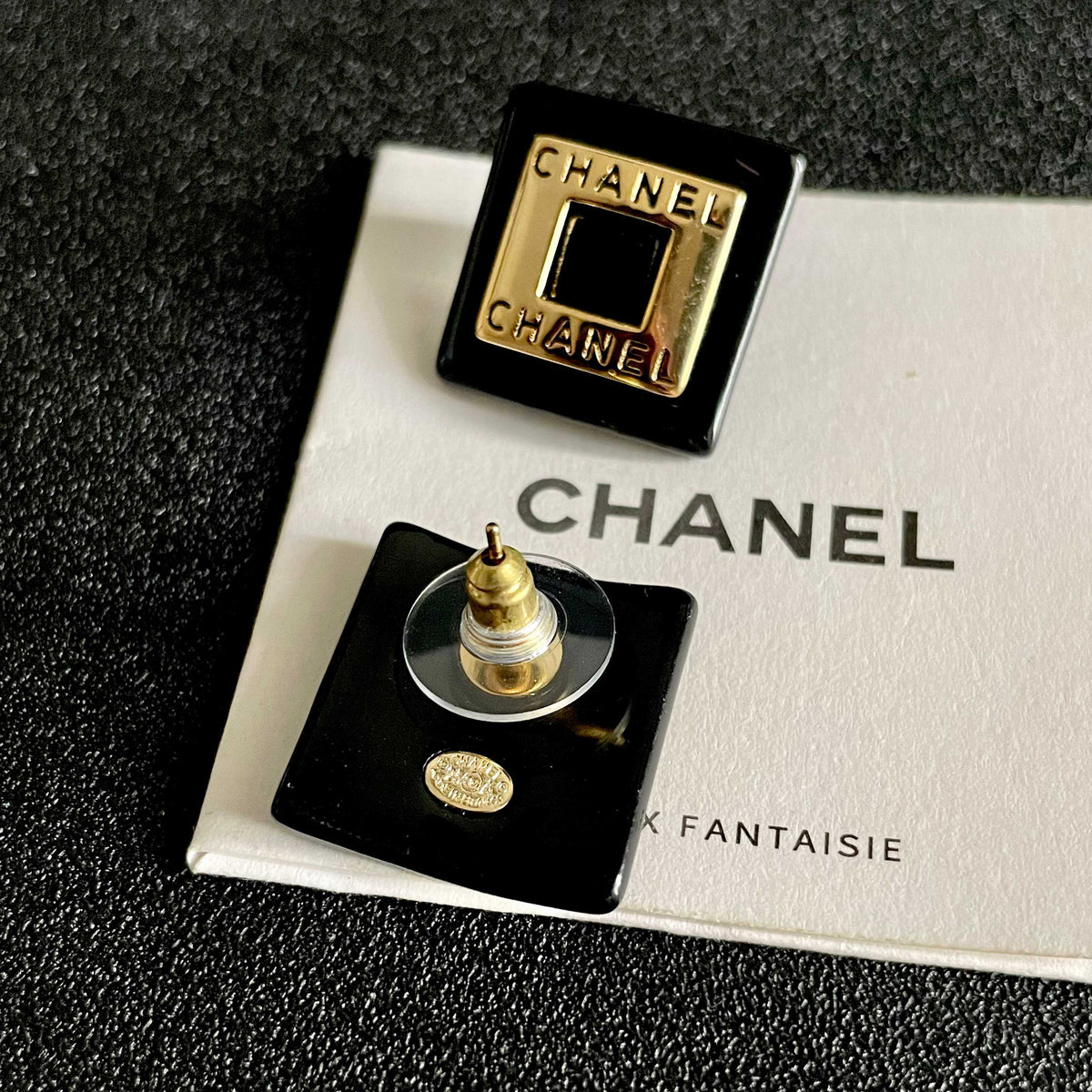 New Fashion Women's Vintage Stud Earrings ZS1326101005