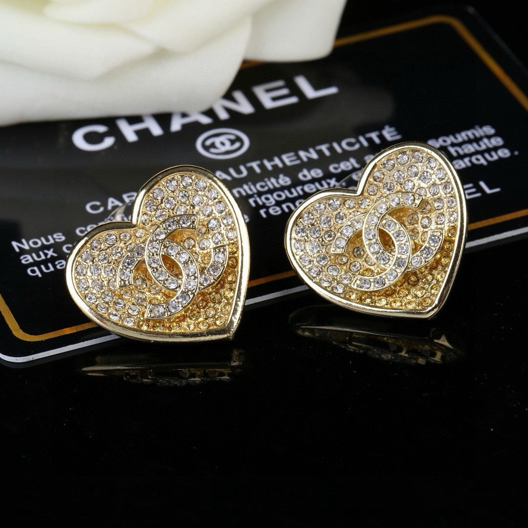 New Fashion Women's Vintage Stud Earrings ZS1326101009