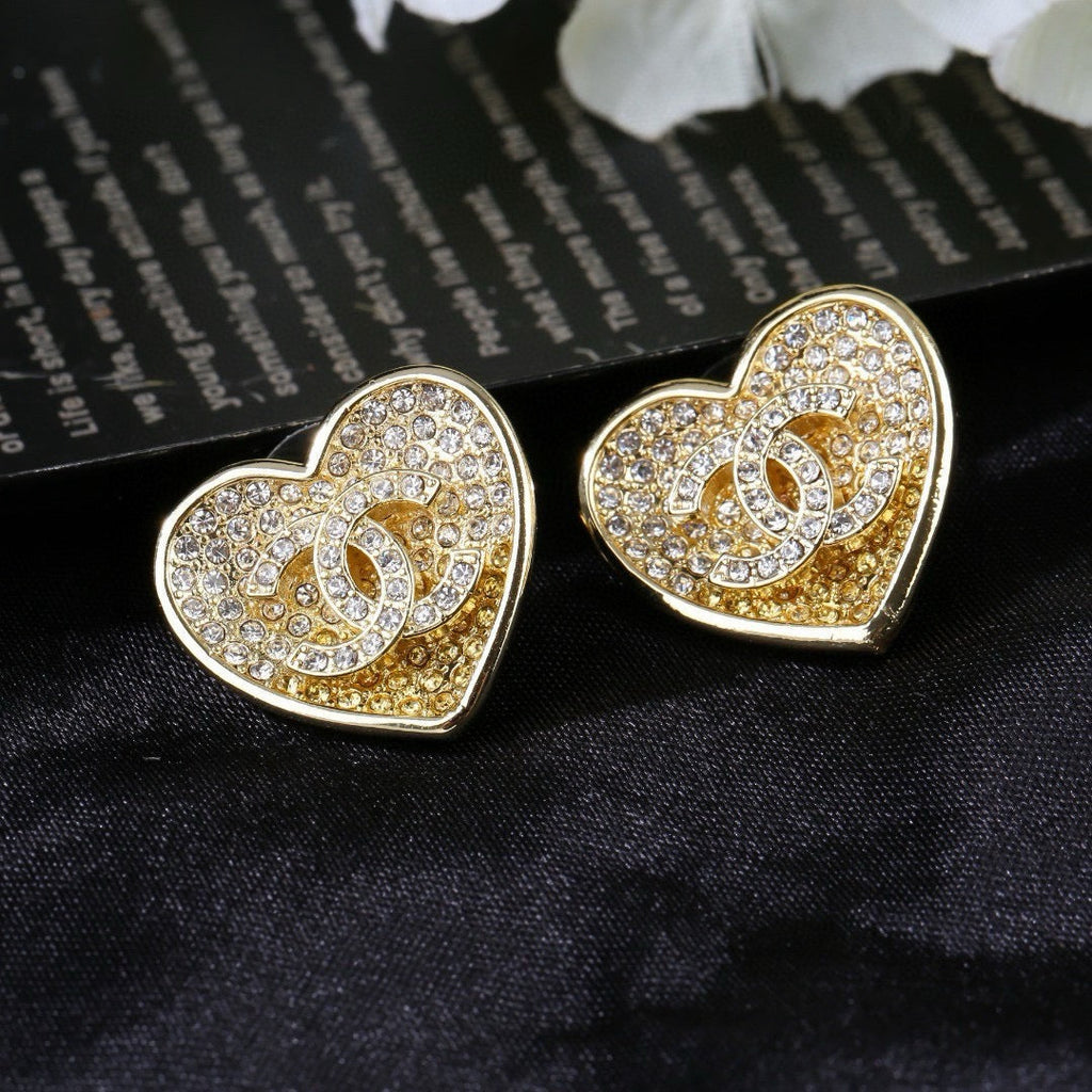 New Fashion Women's Vintage Stud Earrings ZS1326101009