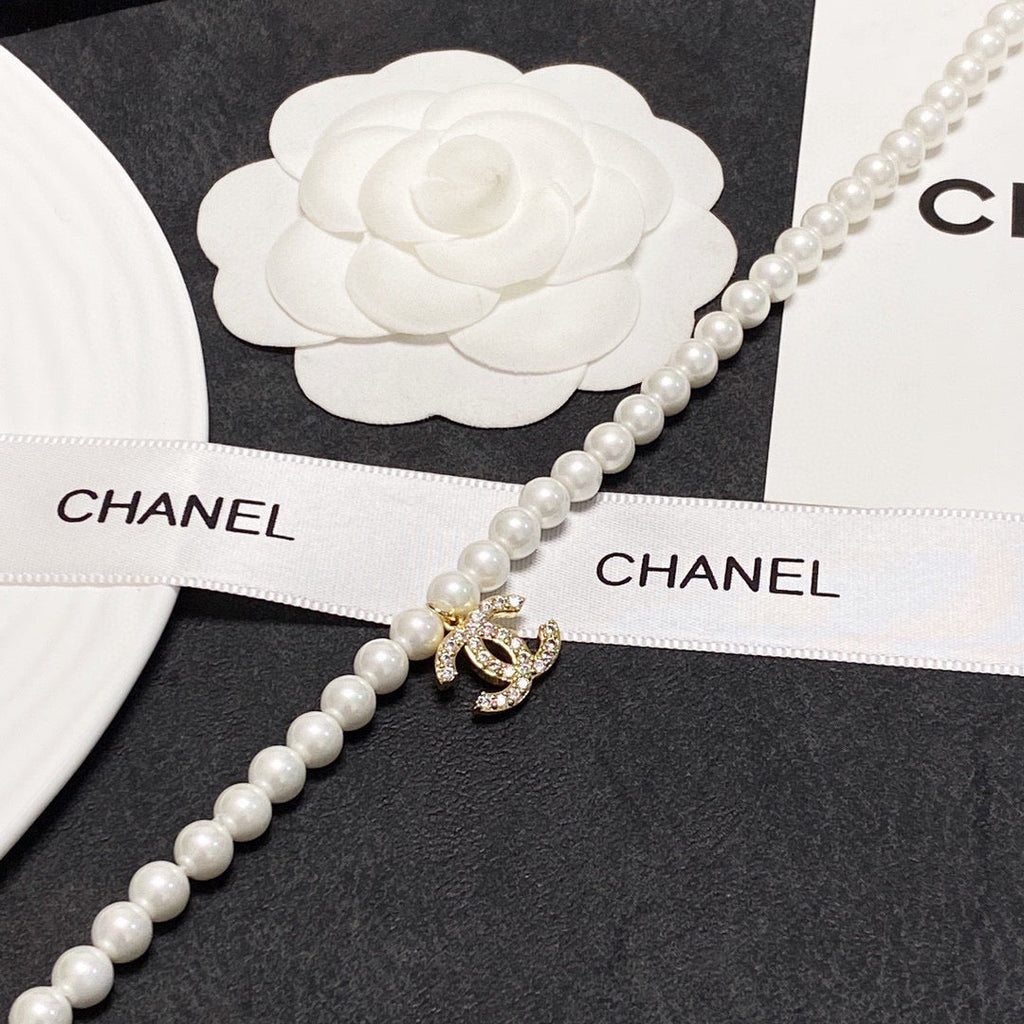 New Fashion Women's CC Pearl Necklace ZS1326101012